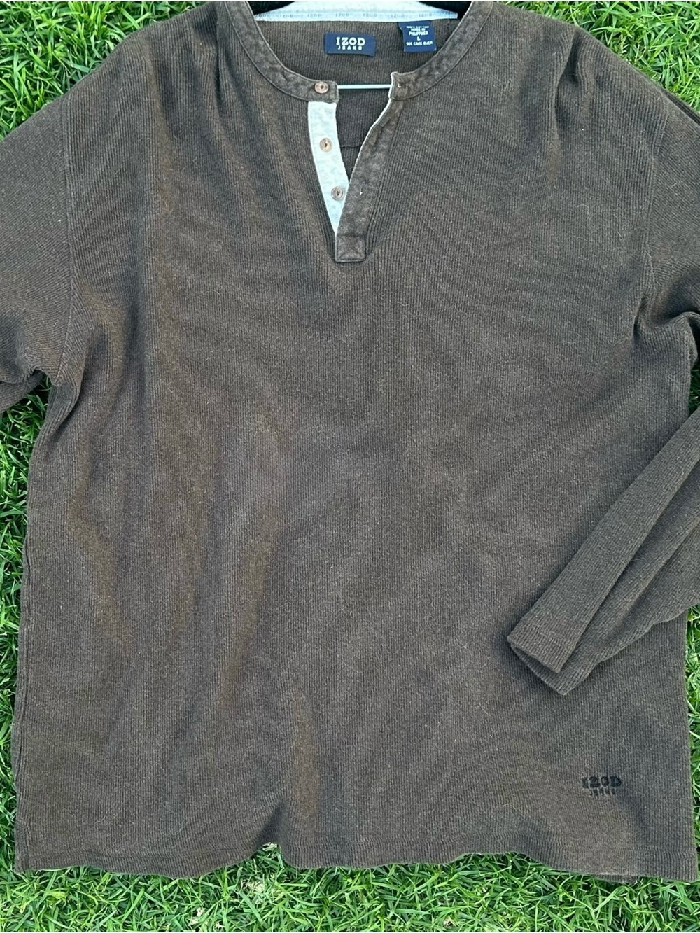 Izod Men’s Henley Sweater